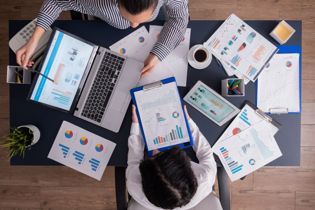 Transparent reporting and processes