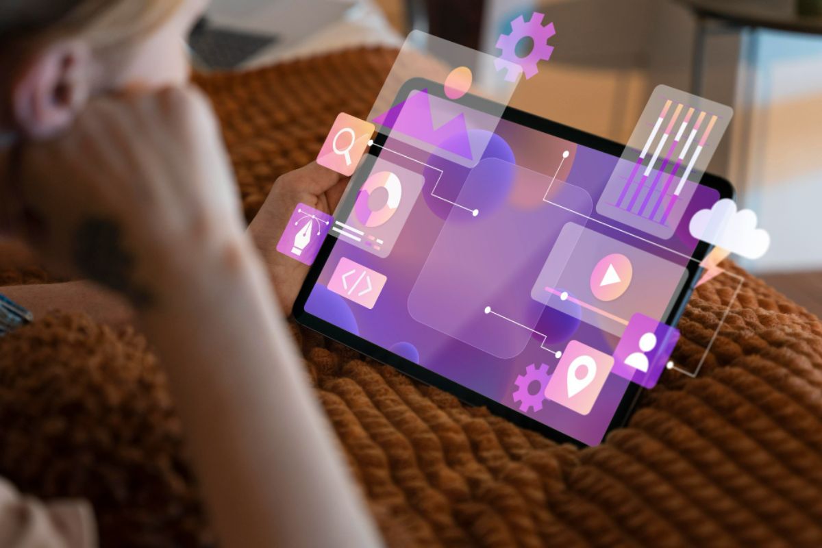 Improves user experience through instant answers