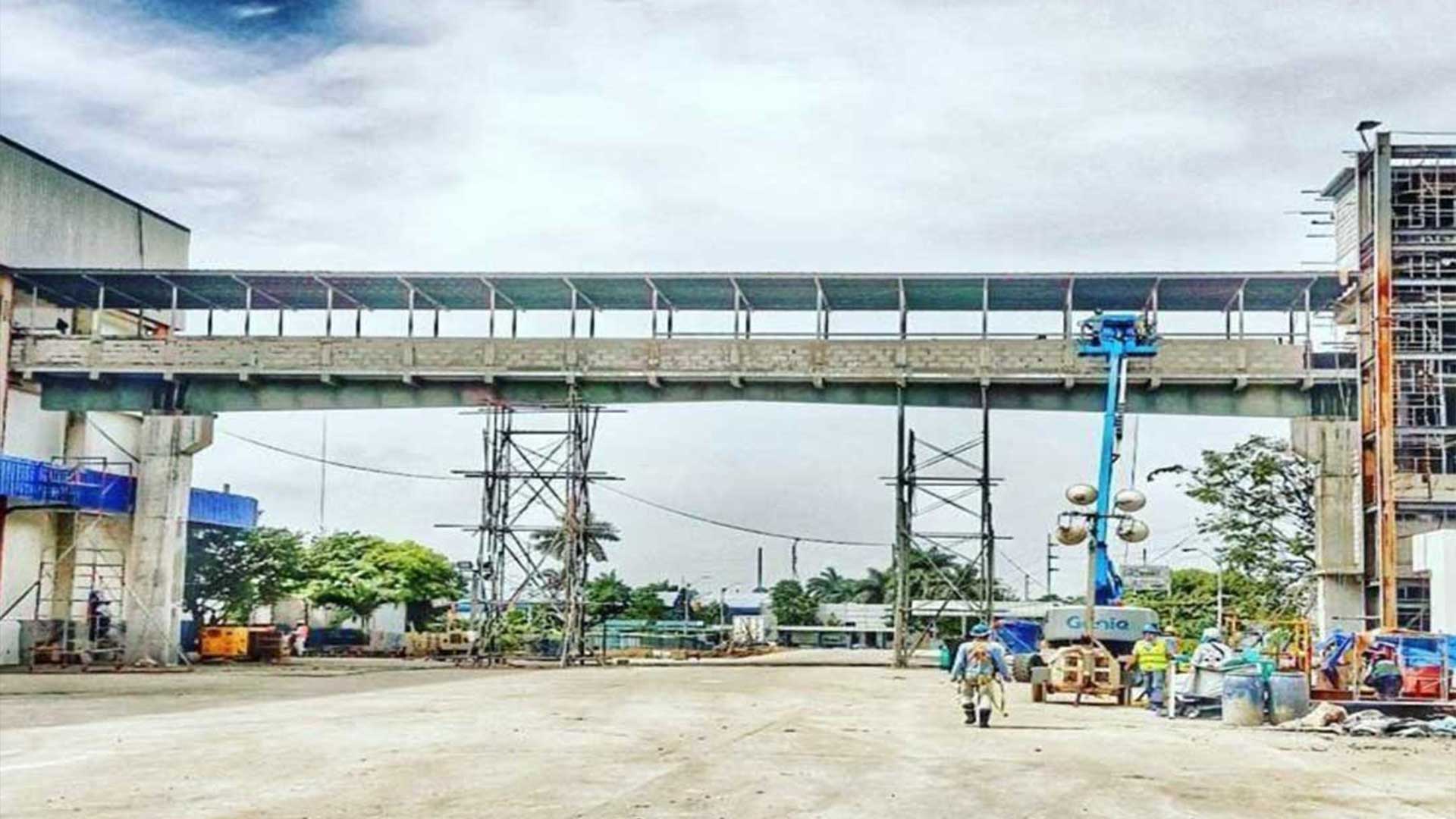 Purefoods-Hormel Footbridge, Cavite