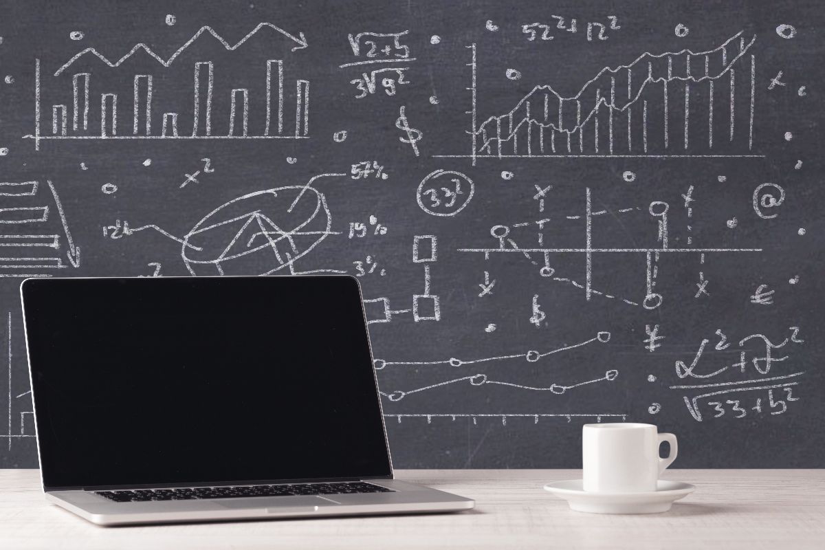 How Does Industry Type Influence Online Visibility And Traffic?