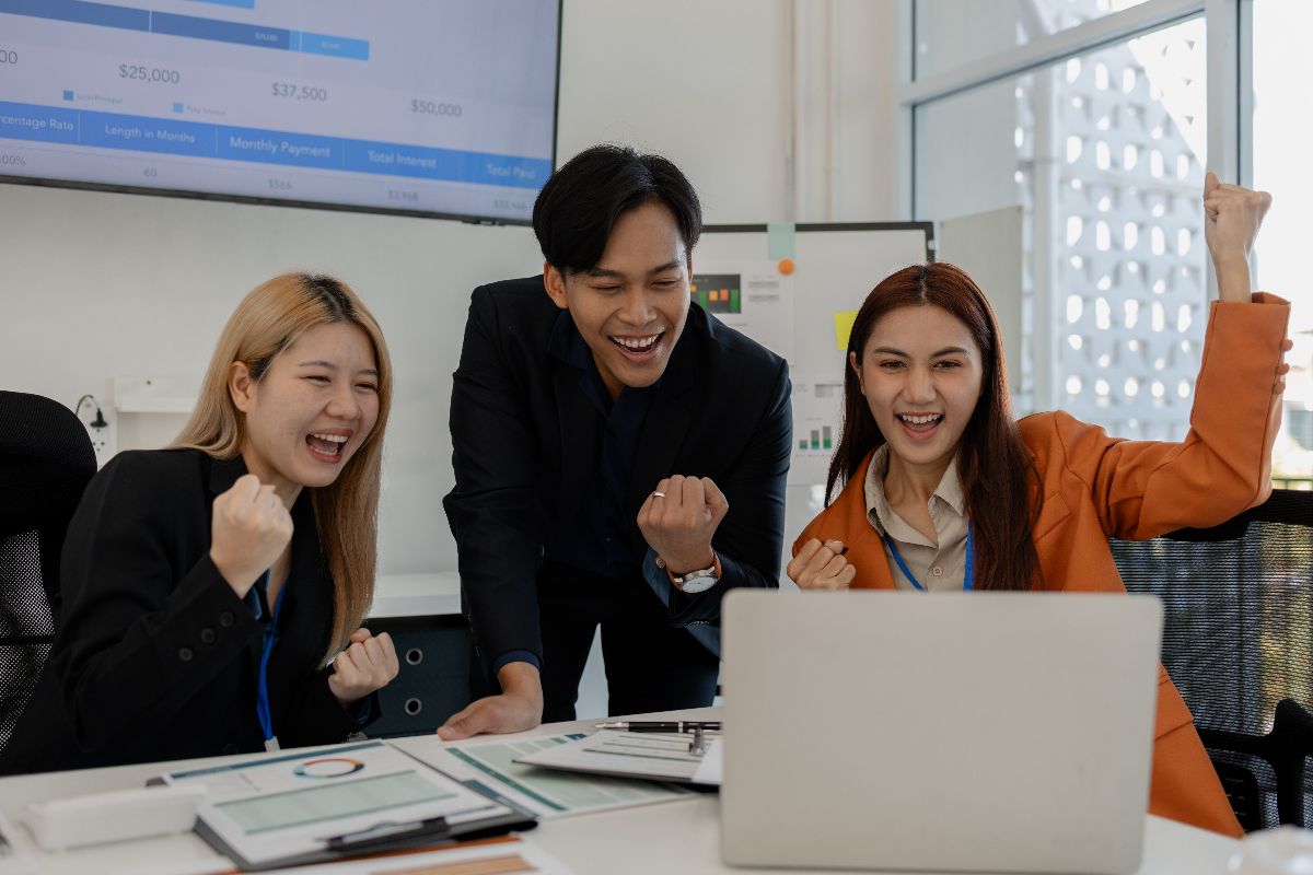 How to Implement AEO Strategies for Conversational Search in Your Business
